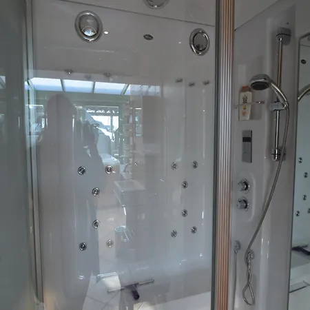 Villa In Near Town Center, Cleaning Included